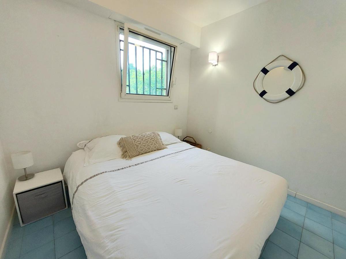 Plage La Salis 3 Chambres, Jardin - 3 Bedrooms Antibes Eksteriør billede